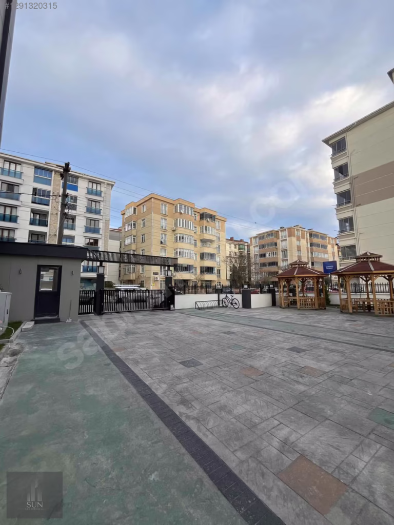 REFERANS YAPI’DA SIFIR İÇİ GENİŞ LÜKS 1+1 SATILIK DAİRE